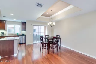 Photo #6: 6182055 Listing