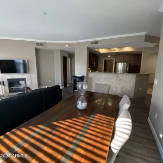 Photo #6: 6182123 Listing