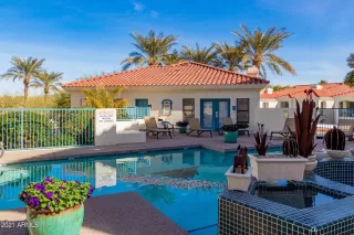 Photo #1: 6182188 Listing