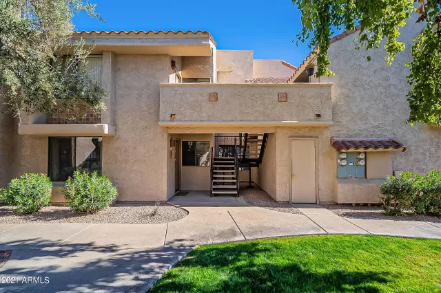 MLS: 6182215 Condo For Sale