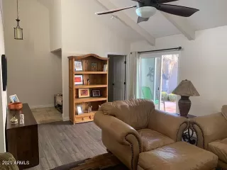 Photo #2: 6182225 Listing