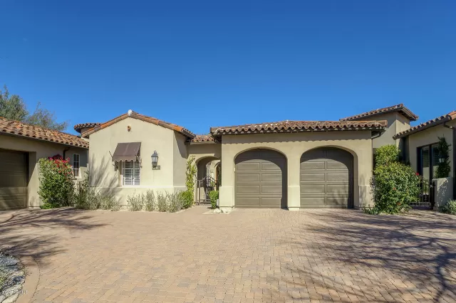 MLS: 6182297 Condo For Sale