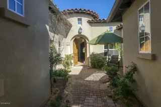 Photo #1: 6182297 Listing