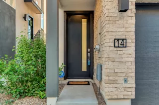 Photo #1: 6182391 Listing 