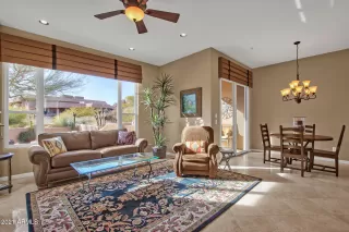 Photo #2: 6182414 Listing