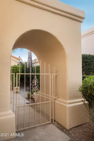 Photo #2: 6182495 Listing