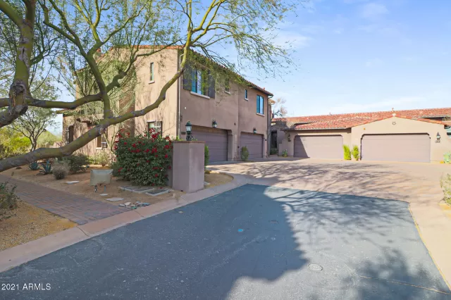 MLS: 6182521 Condo For Sale