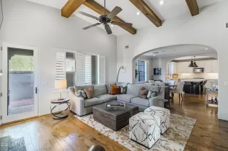 Photo #6: 6182521 Listing 