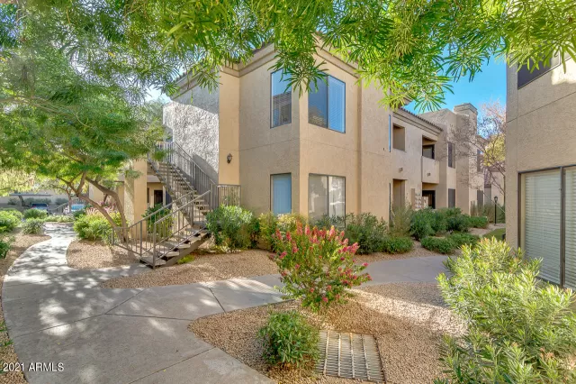 MLS: 6182635 Condo For Sale