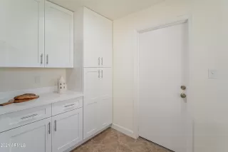 Photo #6: 6182853 Listing 