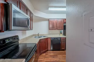 Photo #4: 6182865 Listing 