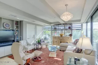 Photo #3: 6182886 Listing