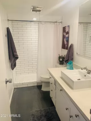 Photo #5: 6183039 Listing