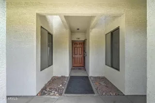 Photo #3: 6183441 Listing