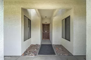 Photo #4: 6183441 Listing