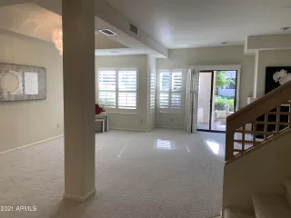 Photo #6: 6183547 Listing