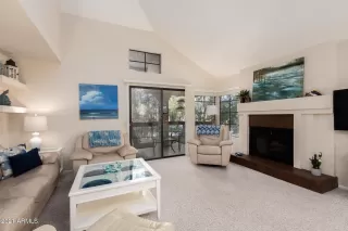 Photo #6: 6183591 Listing