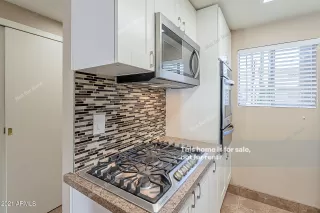 Photo #6: 6183792 Listing