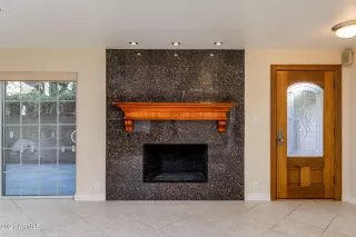 Photo #3: 6183885 Listing