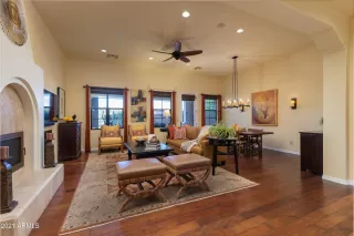 Photo #1: 6183940 Listing