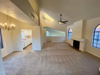 Photo #2: 6183992 Listing