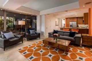 Photo #3: 6184132 Listing