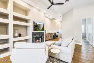 Photo #4: 6184323 Listing 