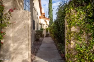 Photo #1: 6184415 Listing