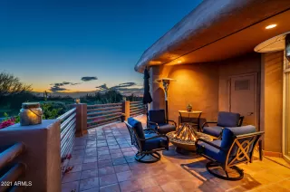 Photo #5: 6184441 Listing