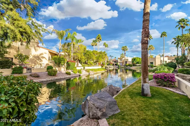 MLS: 6184446 Condo For Sale