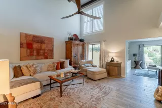 Photo #6: 6184446 Listing 