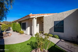 Photo #4: 6184558 Listing