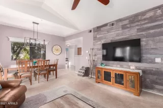 Photo #5: 6184675 Listing 