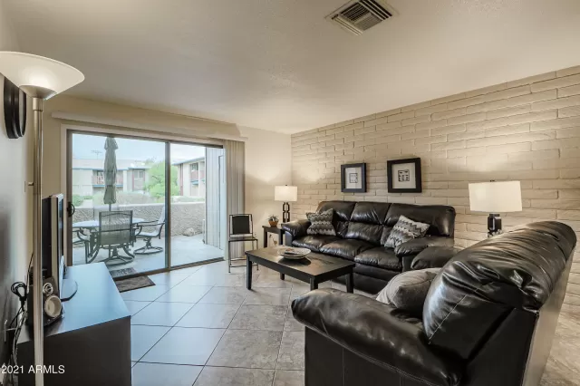 MLS: 6184792 Condo For Sale