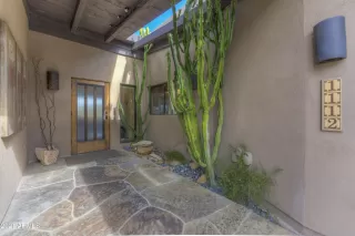 Photo #3: 6184938 Listing