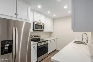 Photo #2: 6185121 Listing