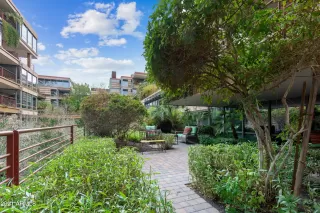 Photo #1: 6185154 Listing 