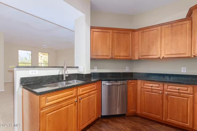 MLS: 6185227 Condo For Sale