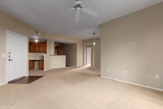 Photo #3: 6185227 Listing