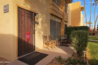 Photo #3: 6185246 Listing