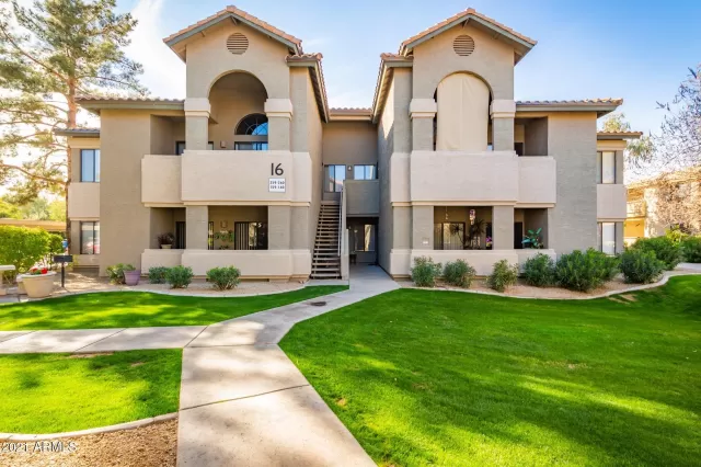 MLS: 6185280 Condo For Sale