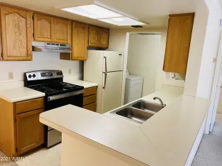 Photo #2: 6185288 Listing