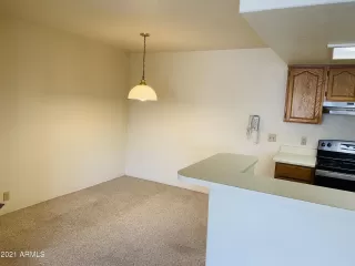 Photo #6: 6185288 Listing