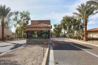 Photo #3: 6185506 Listing