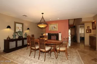 Photo #6: 6185506 Listing