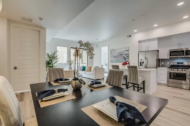 MLS: 6186387 Condo For Sale