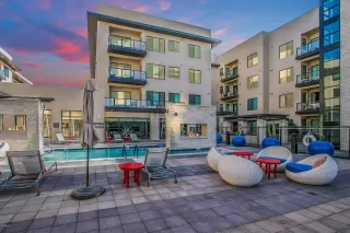 Photo #1: 6186402 Listing