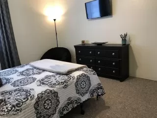 Photo #2: 6186427 Listing