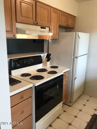 Photo #4: 6186427 Listing