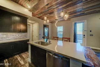 Photo #1: 6186607 Listing